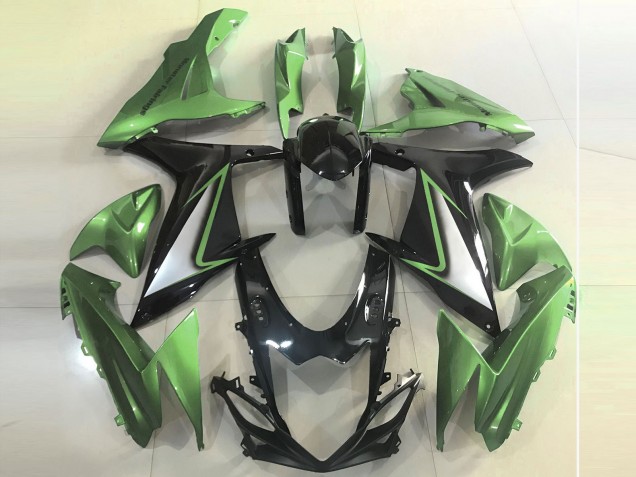 Green Glossy Black 2011-2024 Suzuki GSXR 600 / GSXR 750 Motorcycle Fairings