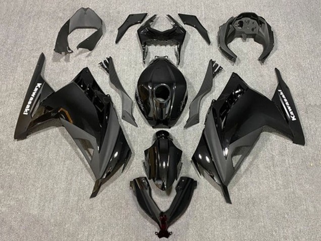 Glossy Black Matte Black 2013-2024 Kawasaki EX300 Motorcycle Fairings