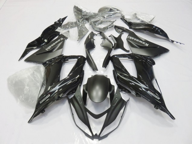 Glossy Black Matte Black 2013-2018 Kawasaki ZX6R Motorcycle Fairings