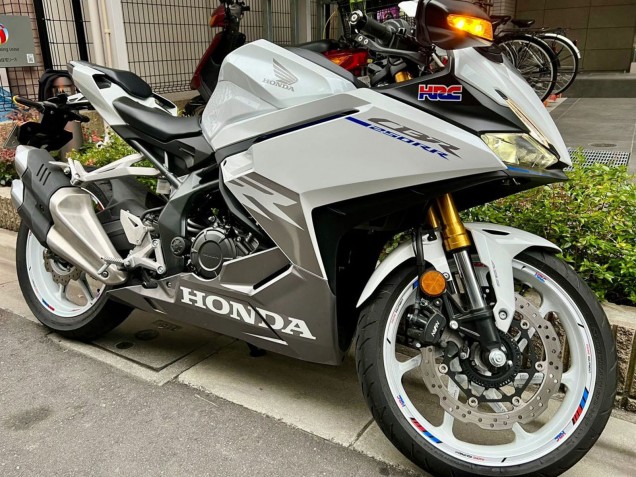 Silver Grey 2023-2024 Honda CBR250RR Motorcycle Fairings