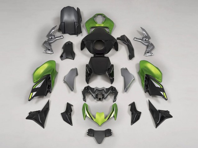 Black Green 2020-2024 Kawasaki Z900 Motorcycle Fairings